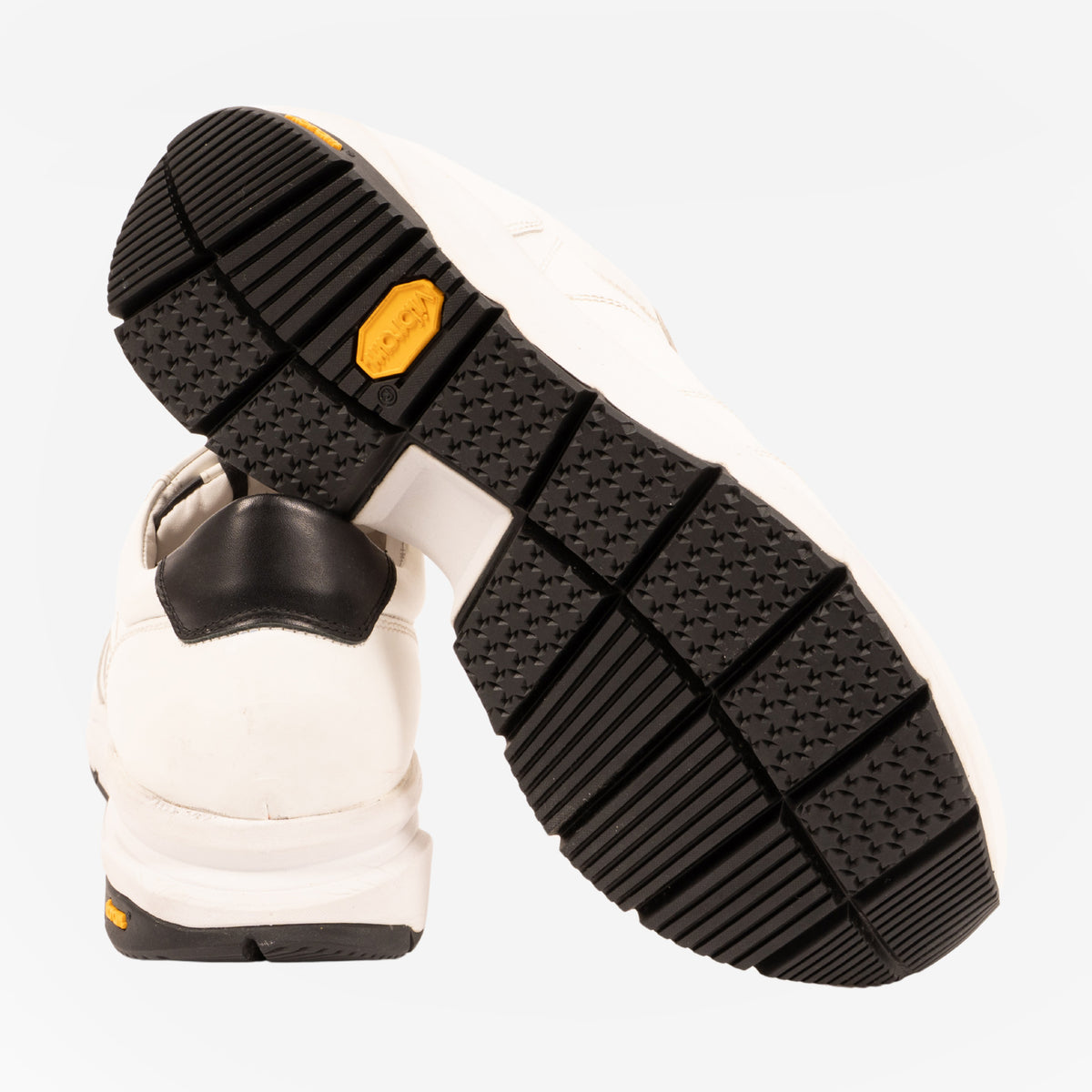 Manta - Sneakers runner Bianco e nero MANTA -BNCNRO ROSSO FIORENTINO