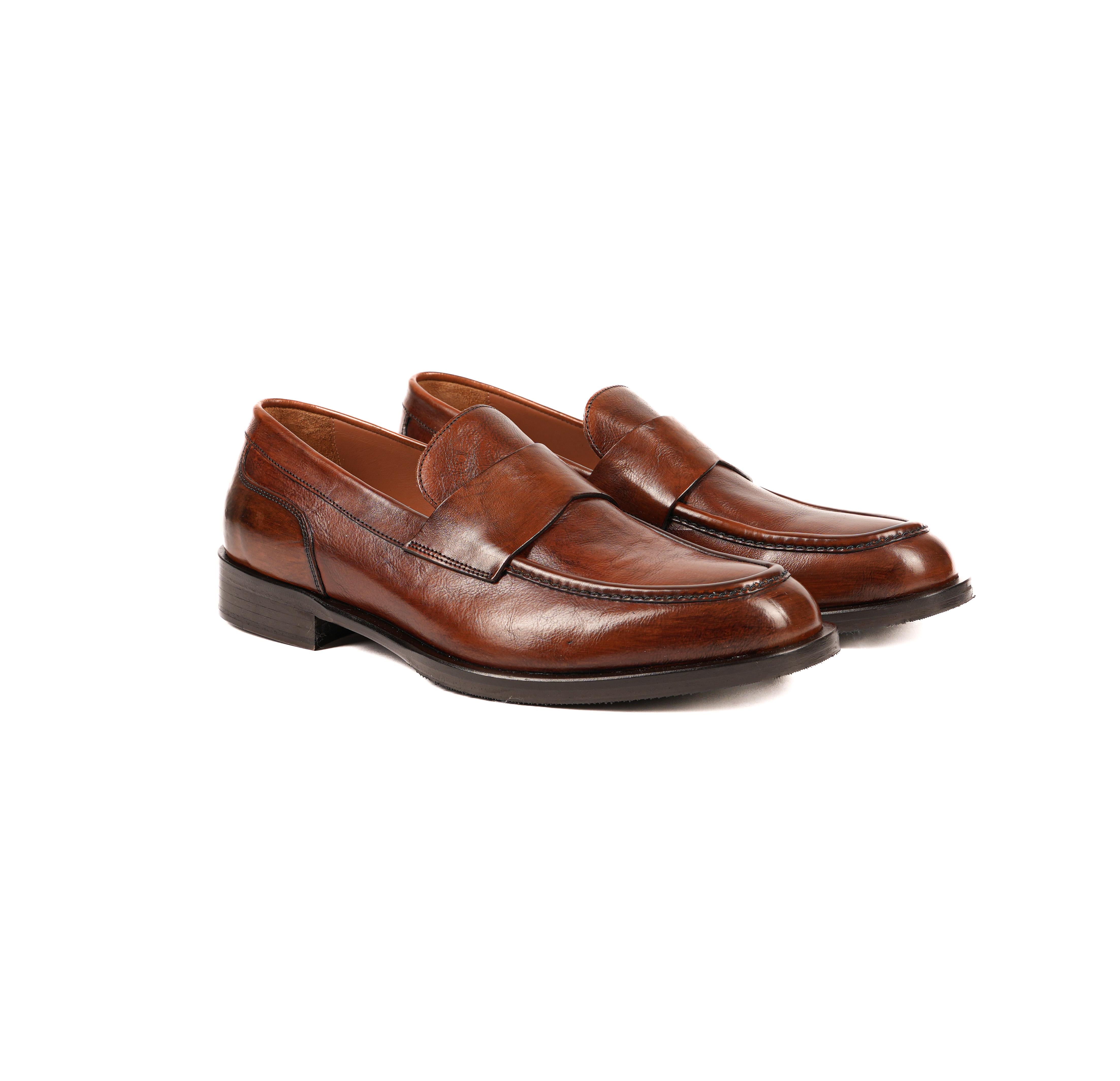CALZOLERIA TOSCANA 39 NEIVE-VCCMGN