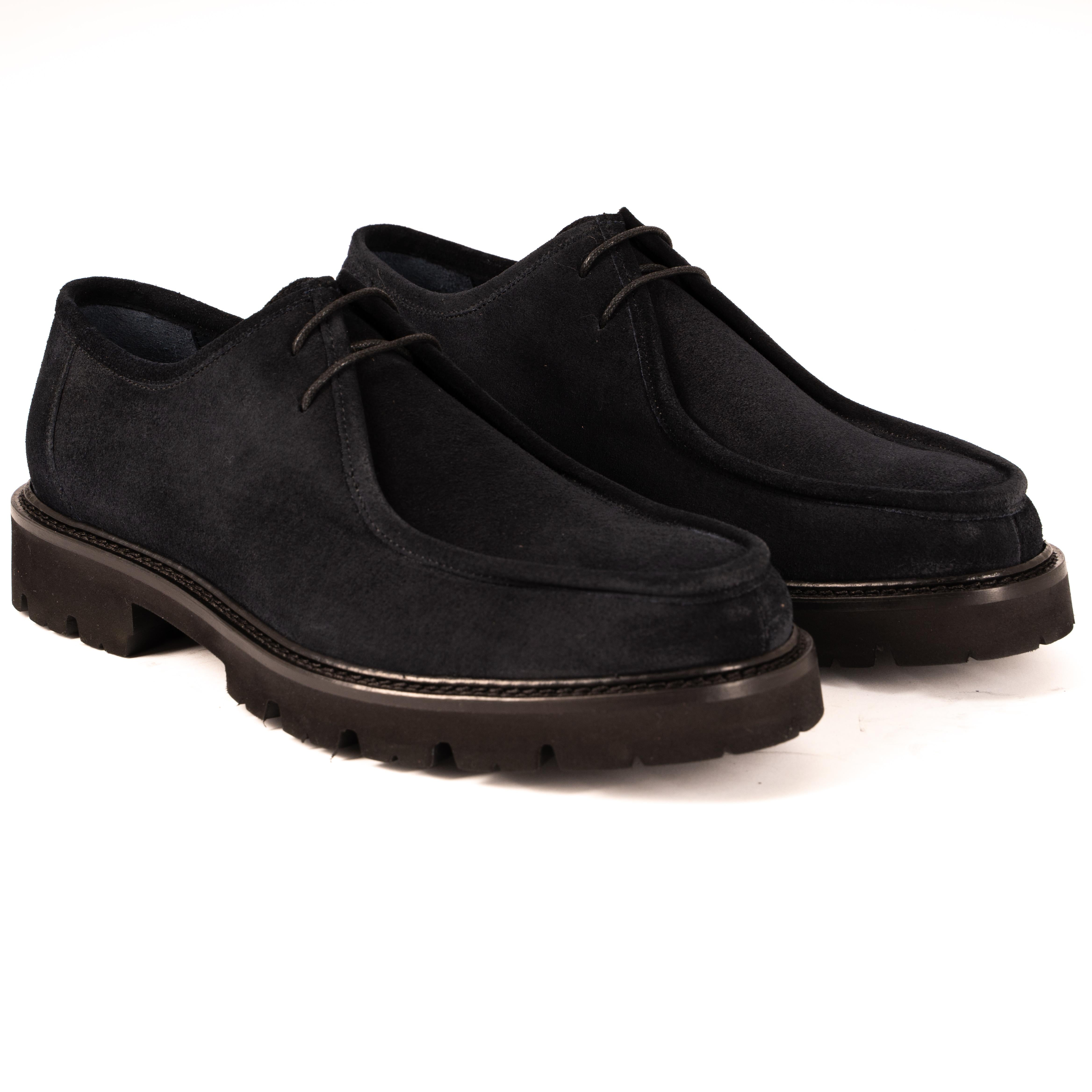 PERETO  Stringata Blu in vitello scamosciato PERETO -BLU CALZOLERIA TOSCANA 39 